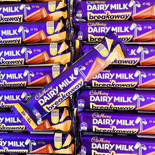 DATED Cadbury Chocolate Bar Dairy Milk Breakaway 44g