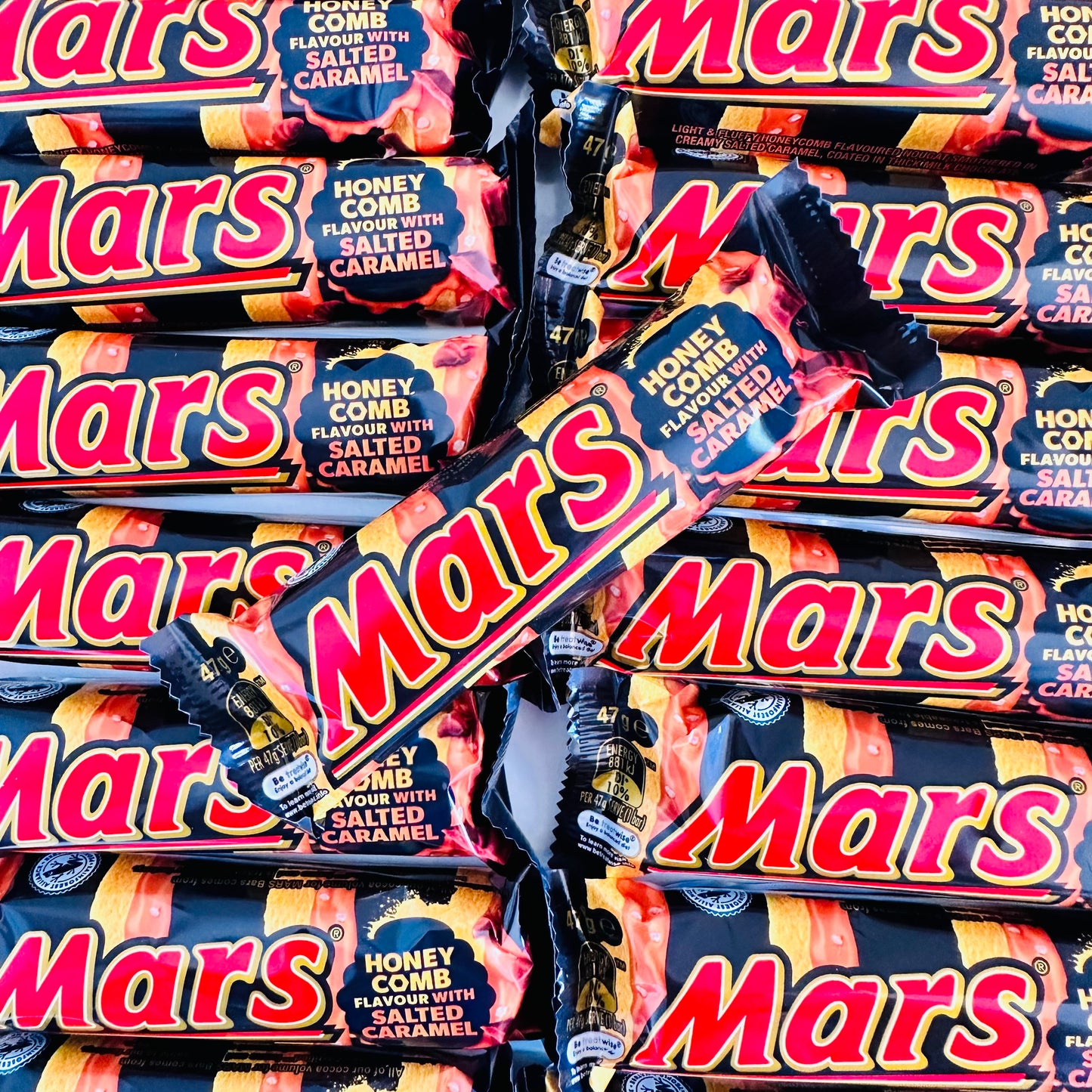 Mars Honeycomb Flavour With Salted Caramel Chocolate Bar 47g